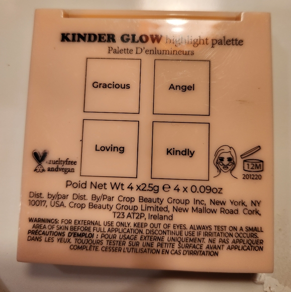 New Kinder Glow highlight palette - Picture 4 of 5